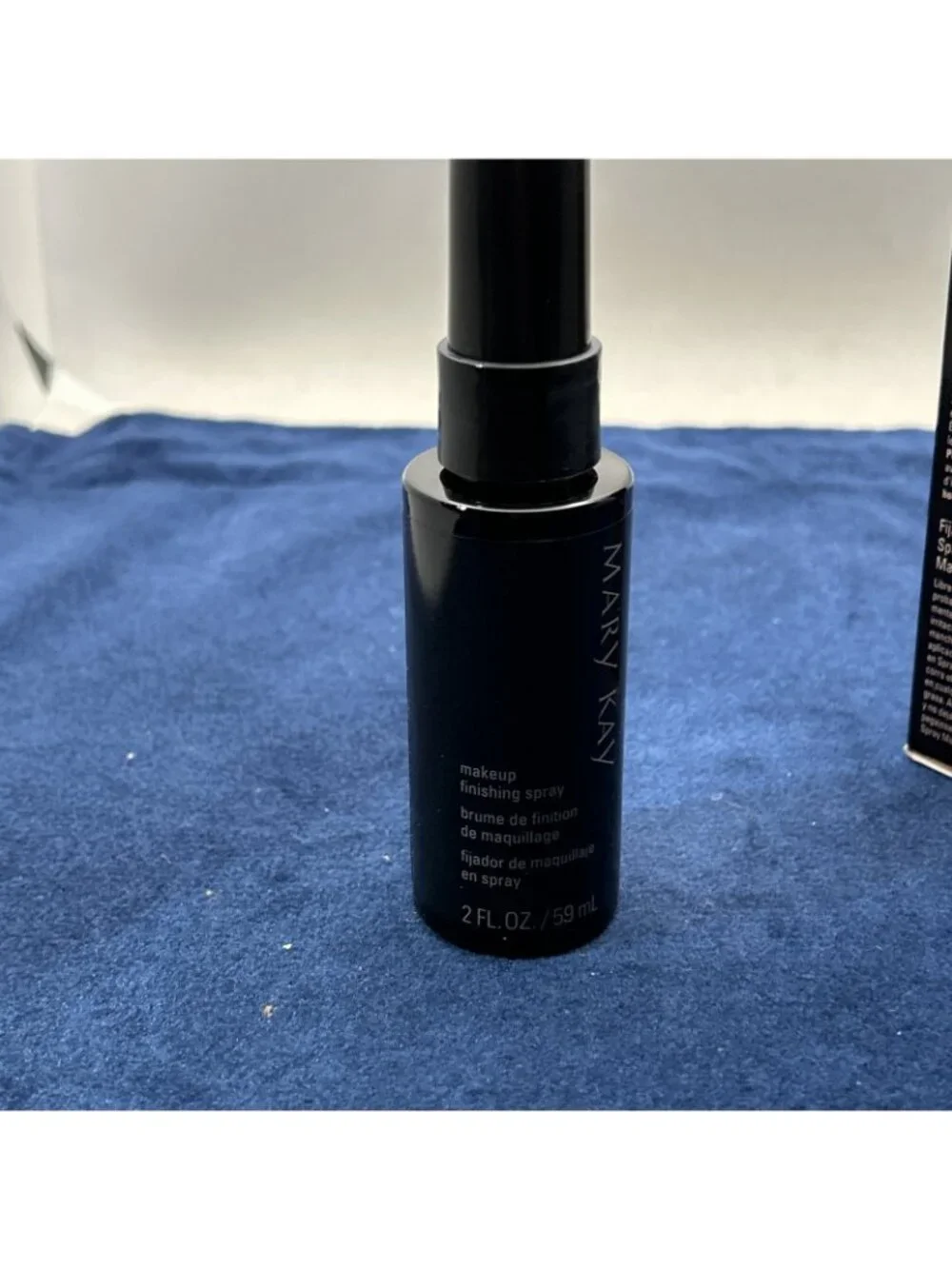 Mary Kay MAKEUP FINISHING SPRAY by SKINDINAVIA, 2 fl. oz, New in Box
